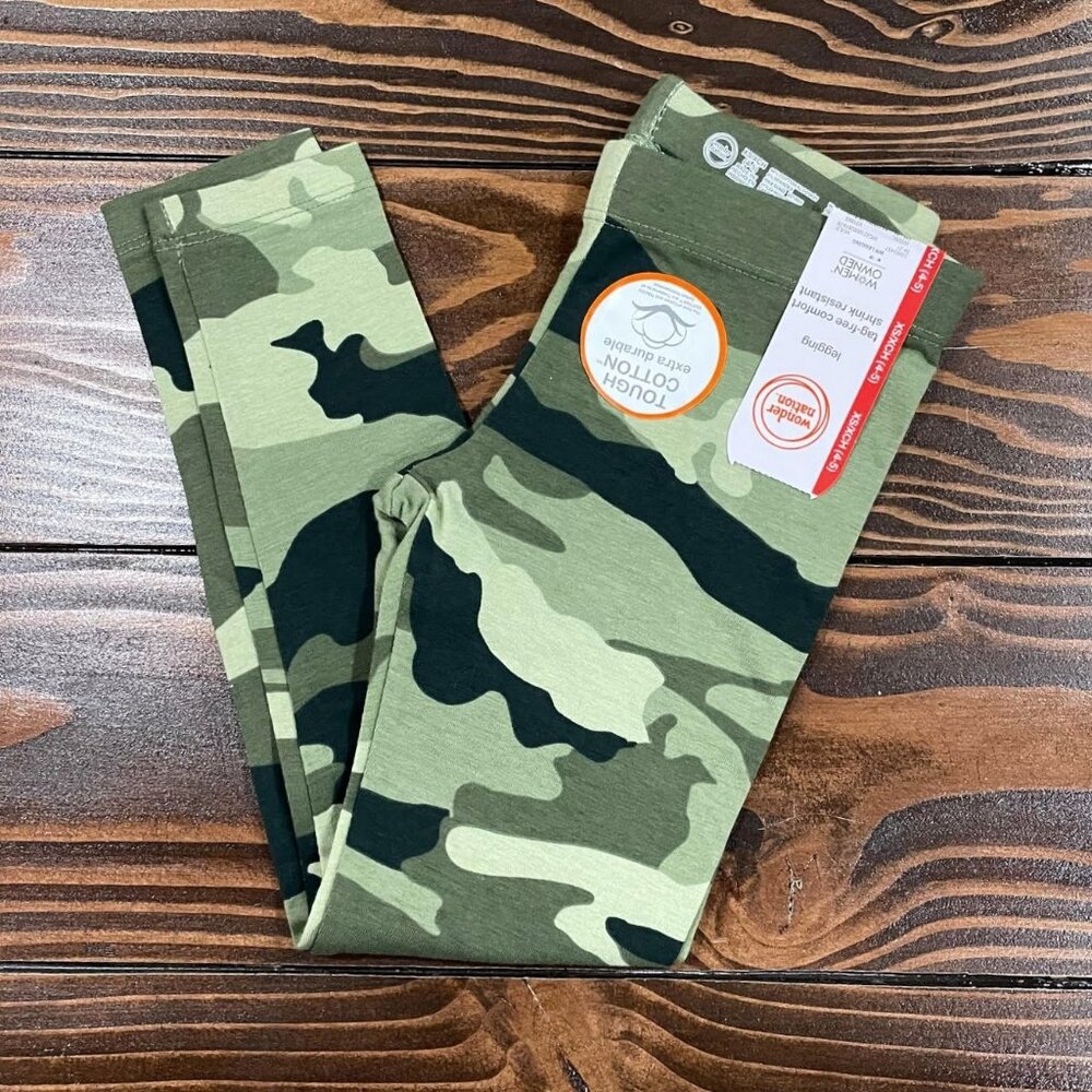 5/$20 NEW 4-5 Girls Green Camouflage Leggings
